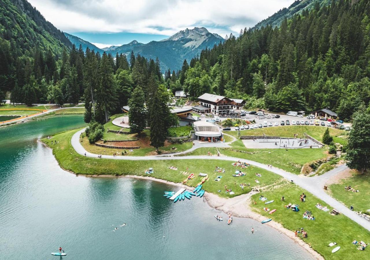 Hotel Du Lac Montriond Exteriör bild