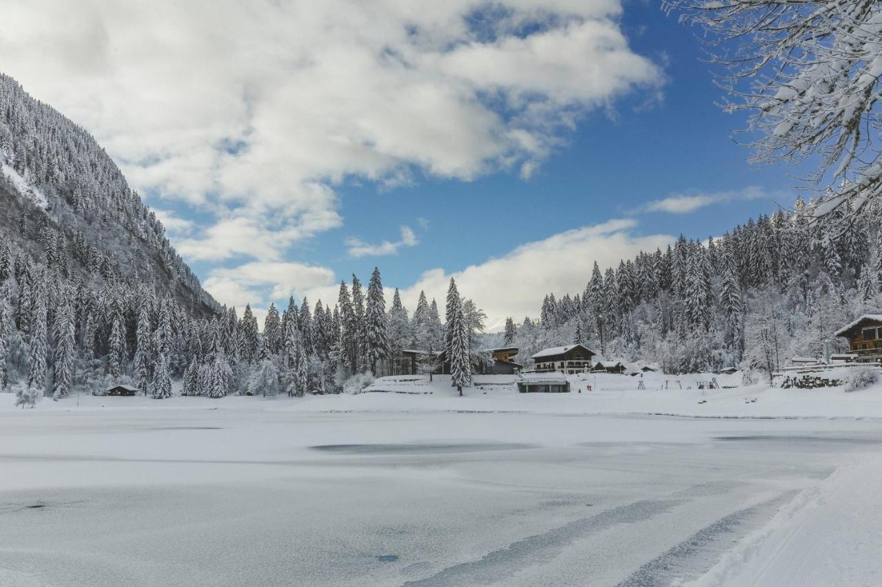 Hotel Du Lac Montriond Exteriör bild